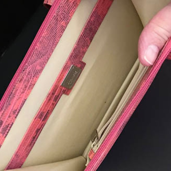 Harrods of London - Pretty Pink Purse - Picture 4 of 4